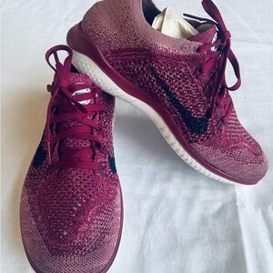Nike Women’s Free RN Flyknit